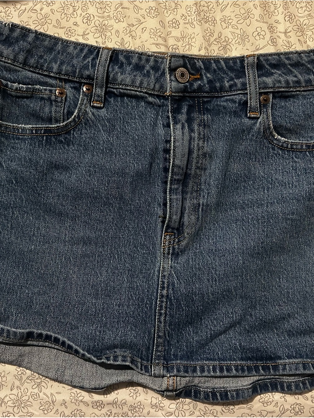ABERCROMBIE AND FITCH denim skirt